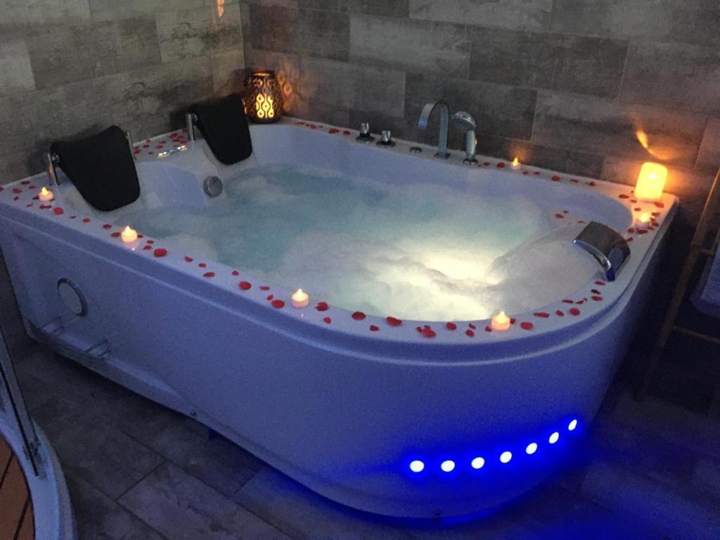 Esprit Zen En Provence Studio Spa Privatif Cheval-Blanc 외부 사진